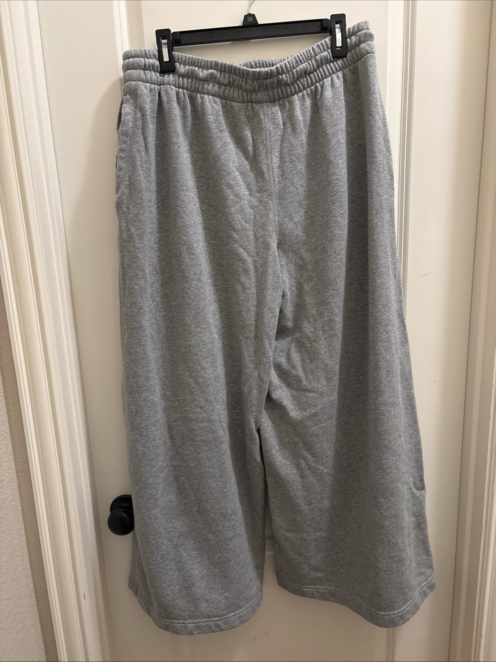 Nike Women's NSW Sportswear Wide Leg SweatPants Loose Fit Gray Size L - Picture 3 of 4